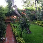 Ξενοδοχείο Garden 2*